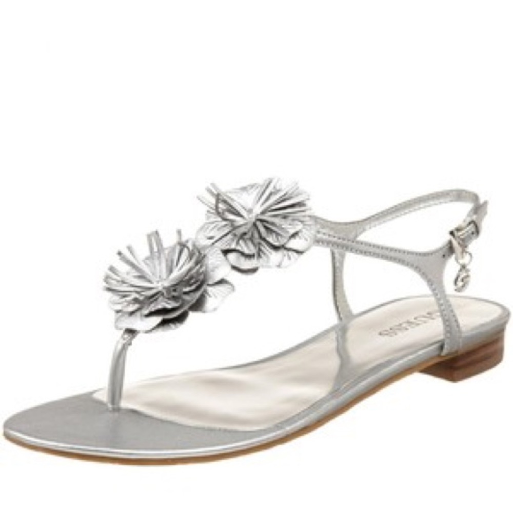 GUESS Artly Gold Flower T-Strap Flower Sandals 6.5